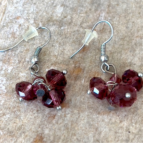 NEXKLACE AND EARRING SET purple and gold handmade glass and resin flowers - Picture 9 of 11